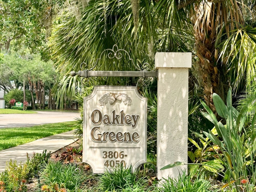 4005 Oakley Greene #19 Sarasota FL 34235 A4613135 image1