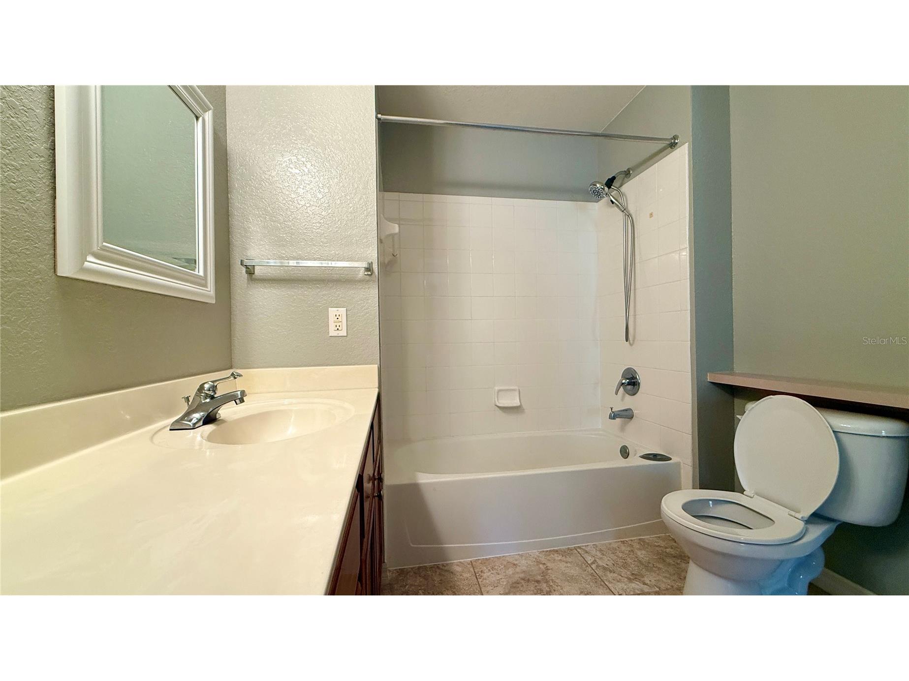 4005 San Sabastian Drive #107 Kissimmee FL 34741 O6401950 image32