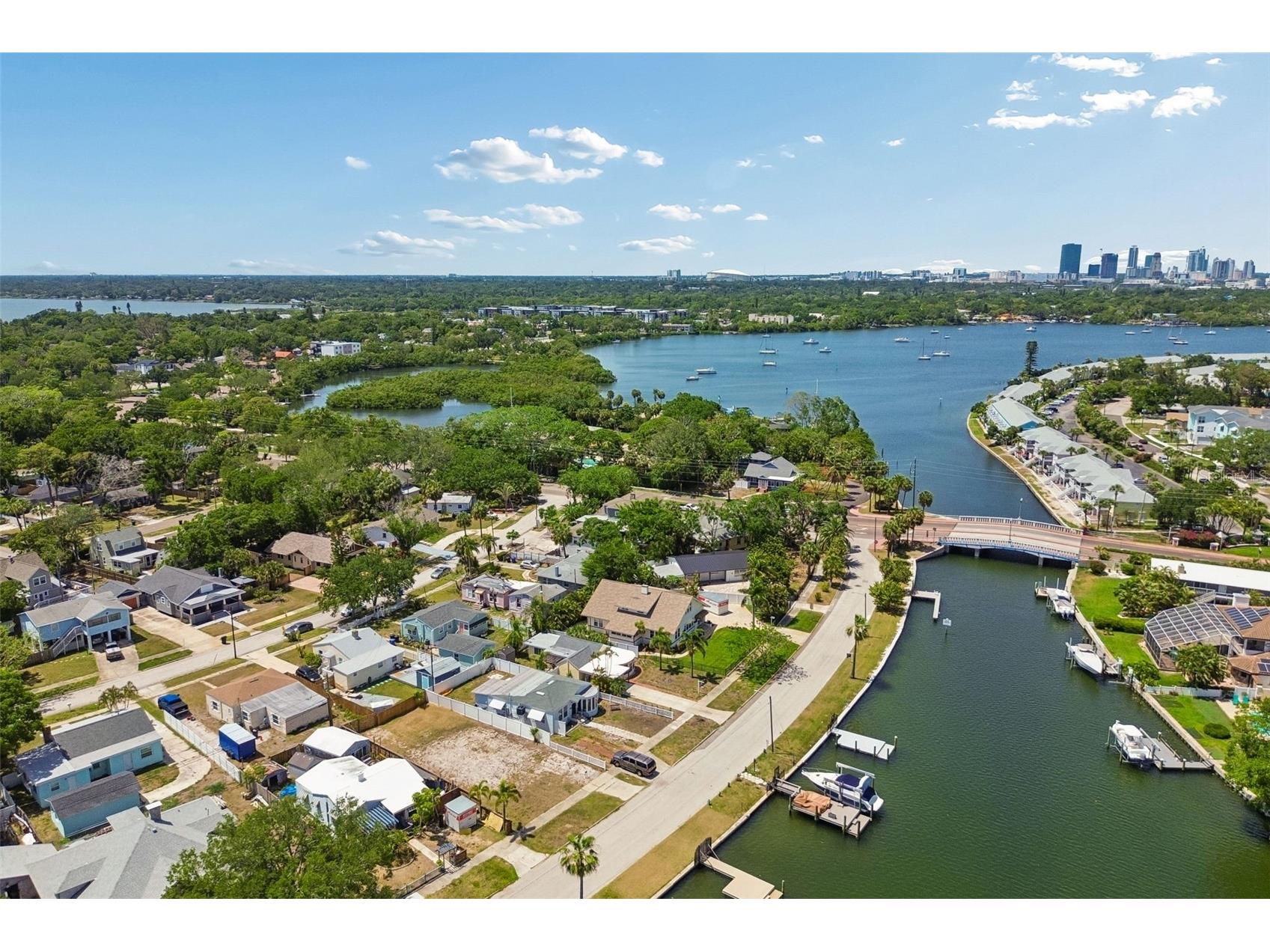 4005 Sunrise Drive S Saint Petersburg FL 33705 TB8494555 image17