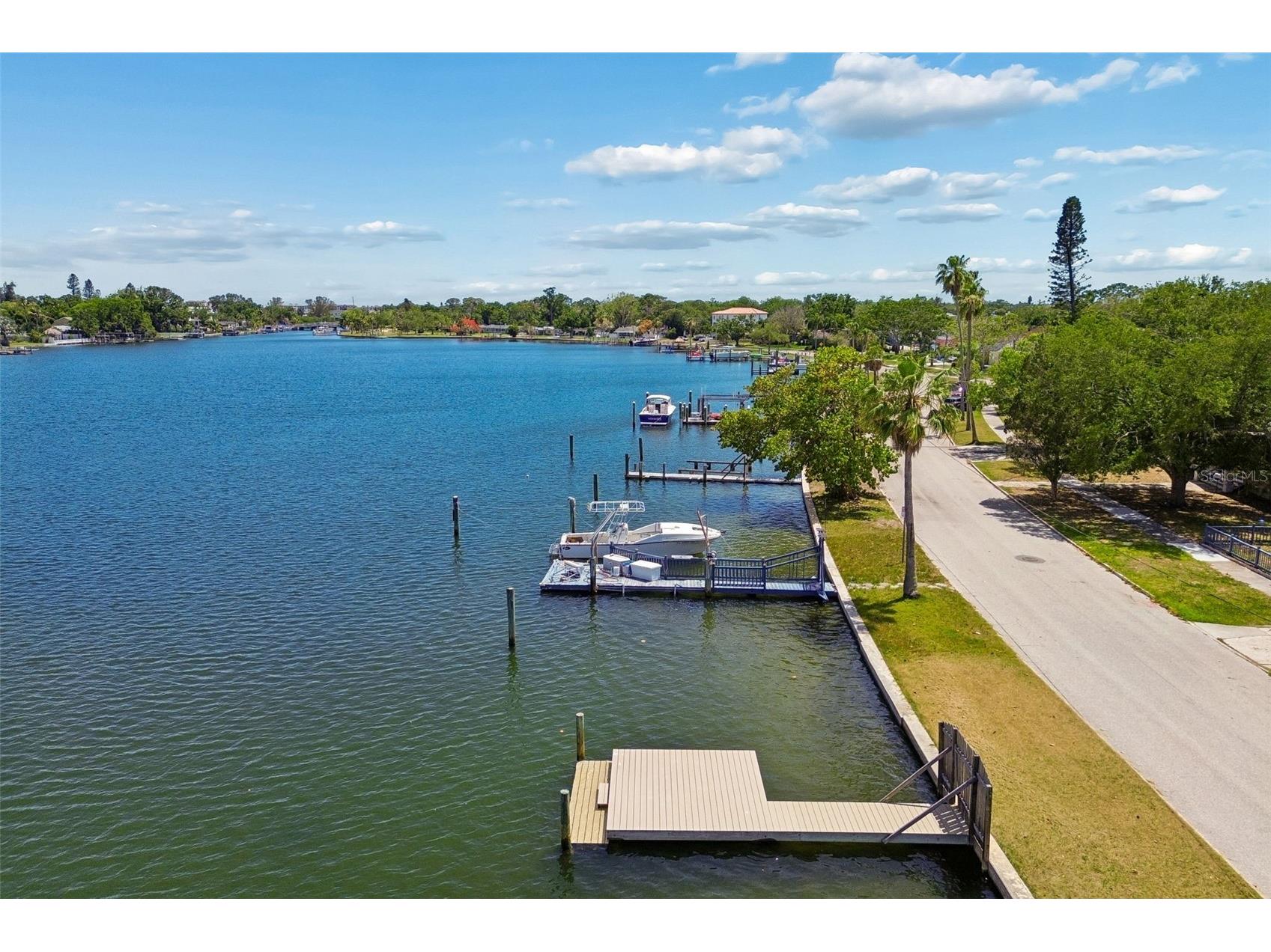 4005 Sunrise Drive S Saint Petersburg FL 33705 TB8494555 image23