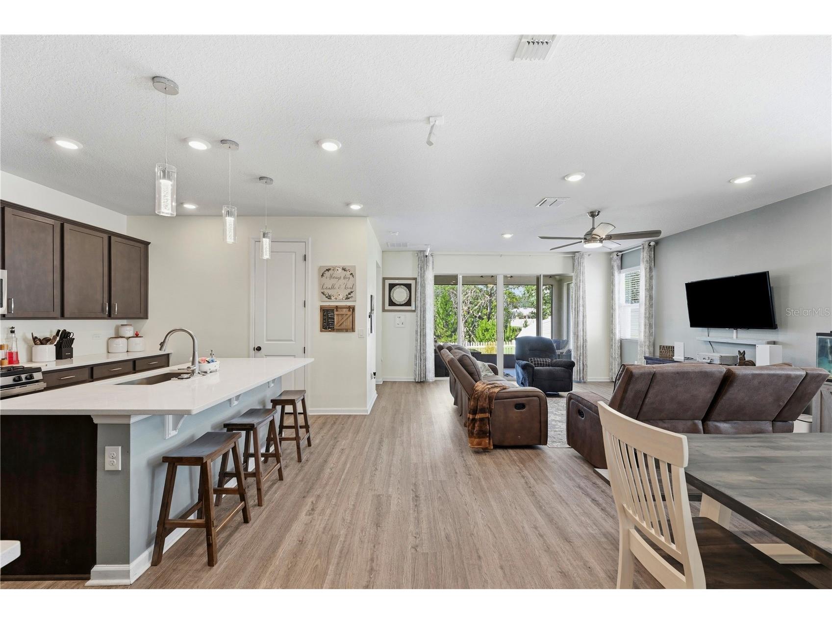 4005 Swan Goose Court Okahumpka FL 34762 V4949664 image6
