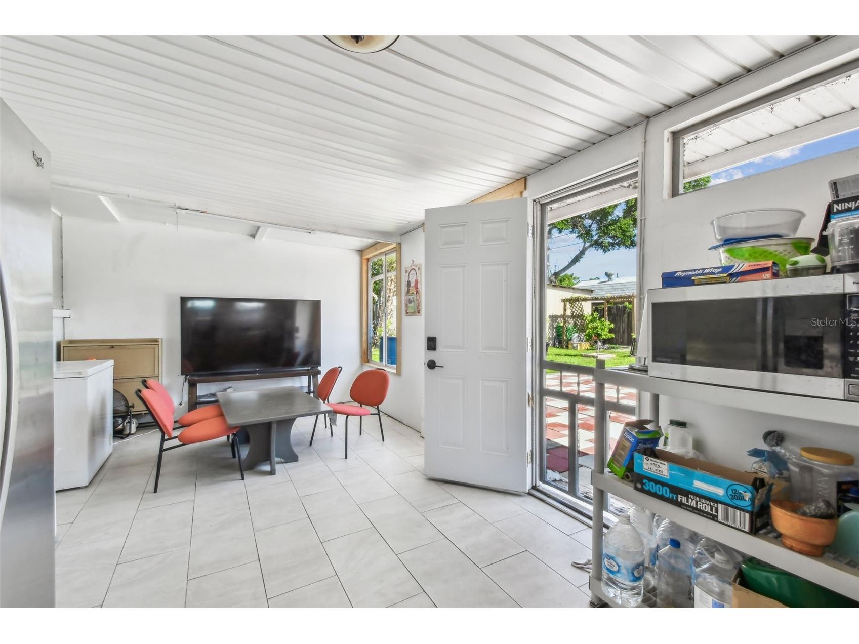 4005 W Tyson Avenue Tampa FL 33611 TB8495142 image27