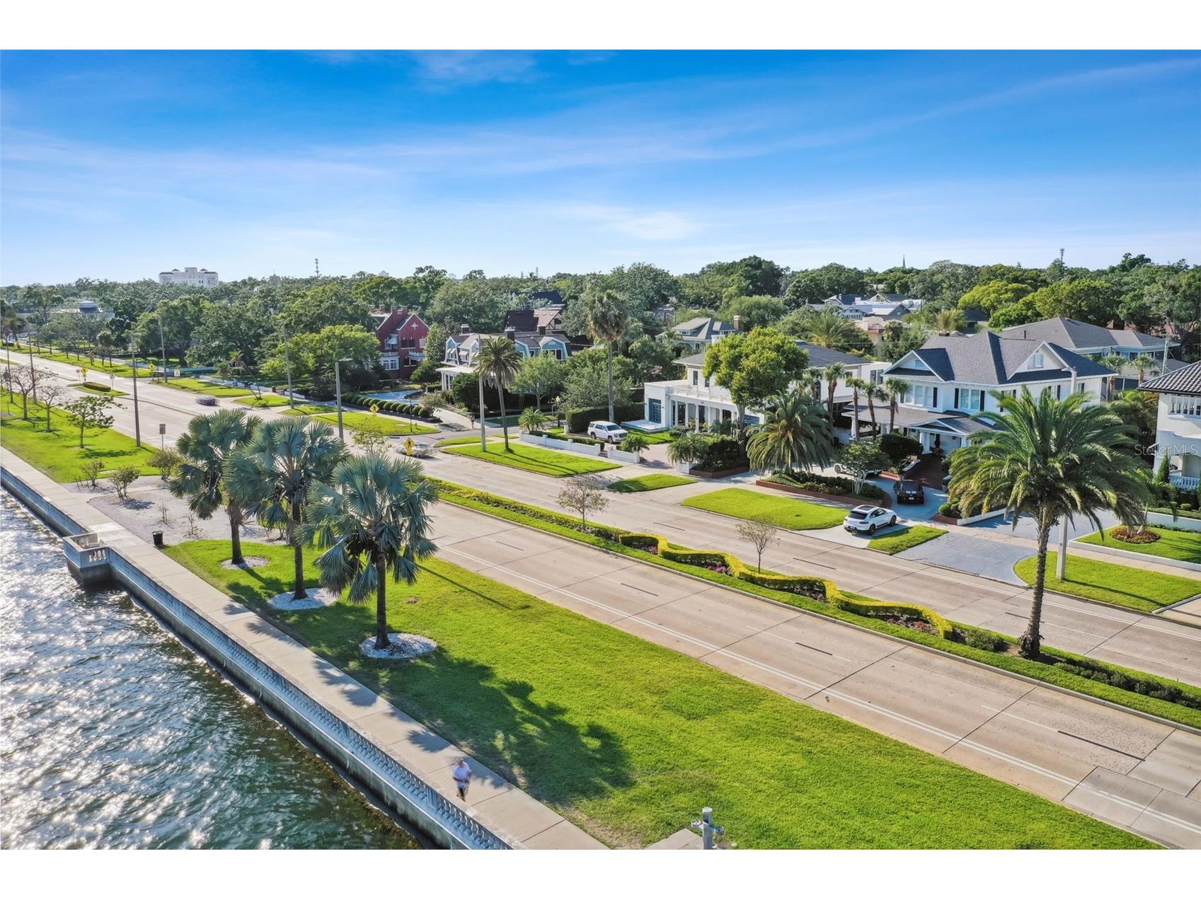 4005 W Tyson Avenue Tampa FL 33611 TB8495142 image53