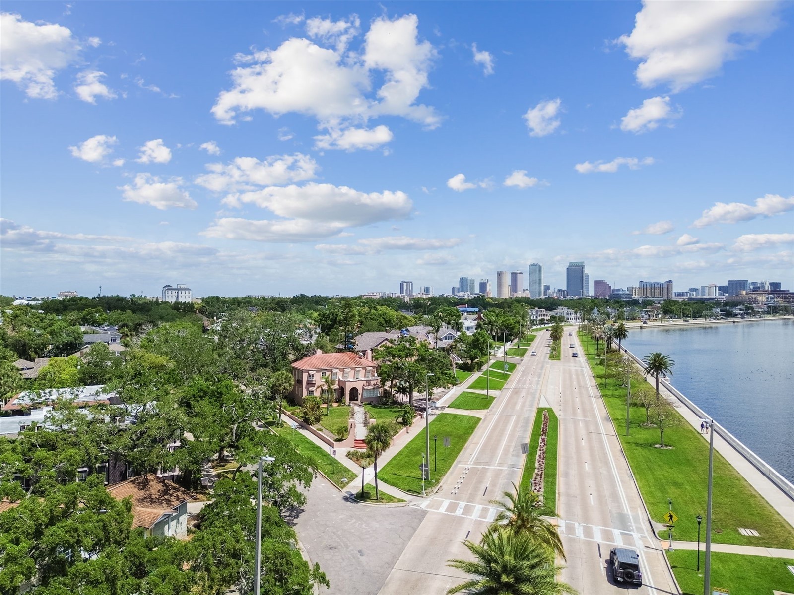 4005 W Tyson Avenue Tampa FL 33611 TB8495142 image57