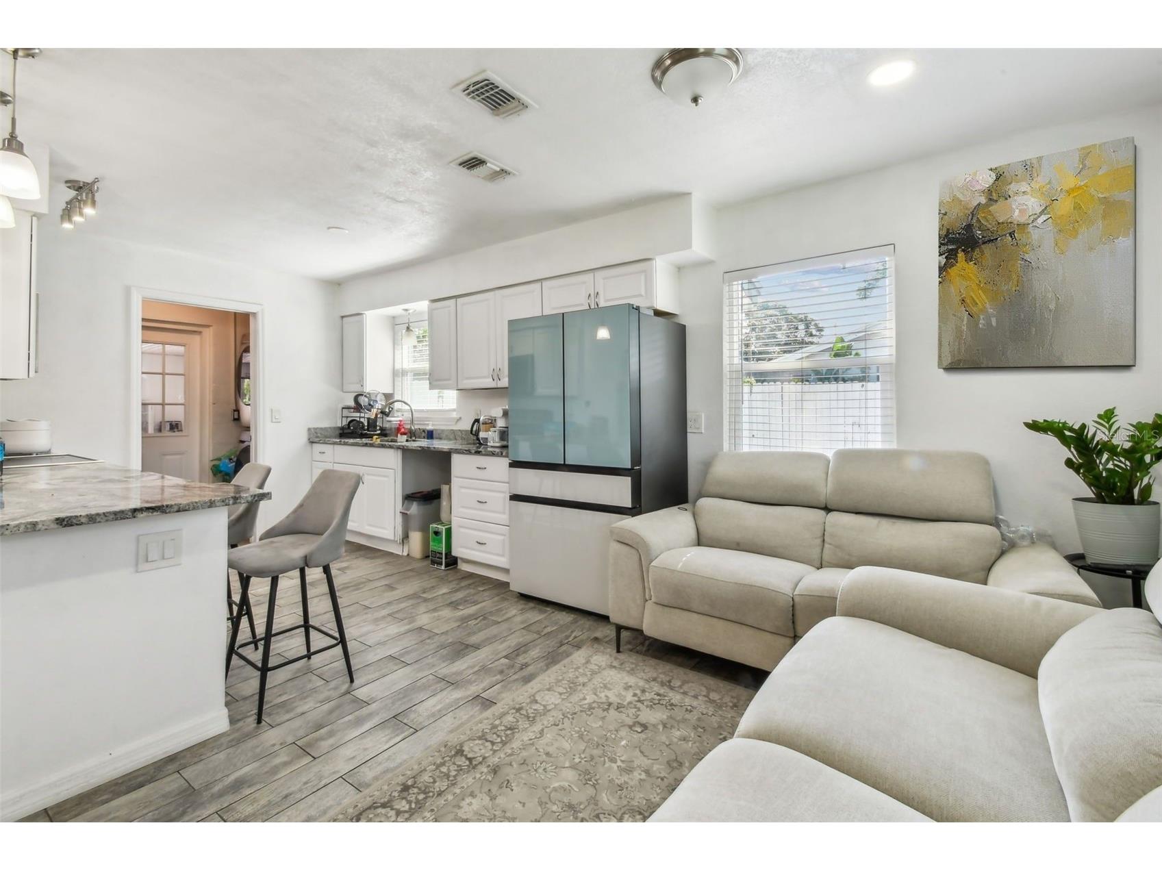 4005 W Tyson Avenue Tampa FL 33611 TB8495142 image9