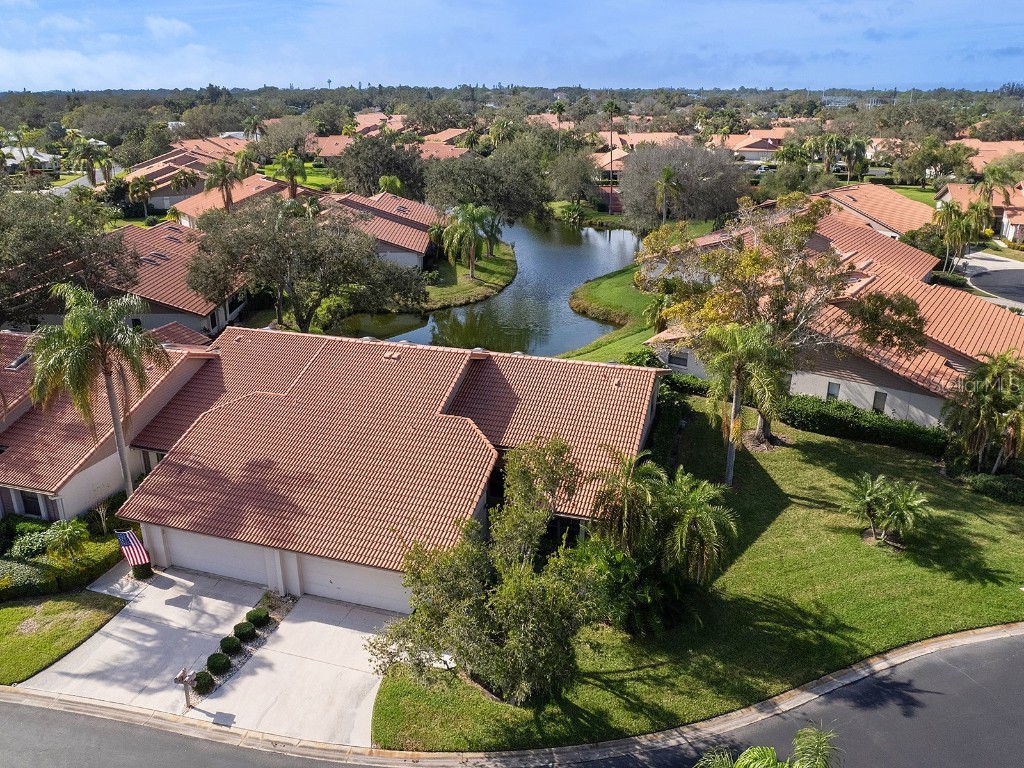 4005 Wilshire Circle E #74 Sarasota FL 34238 A4596980 image1