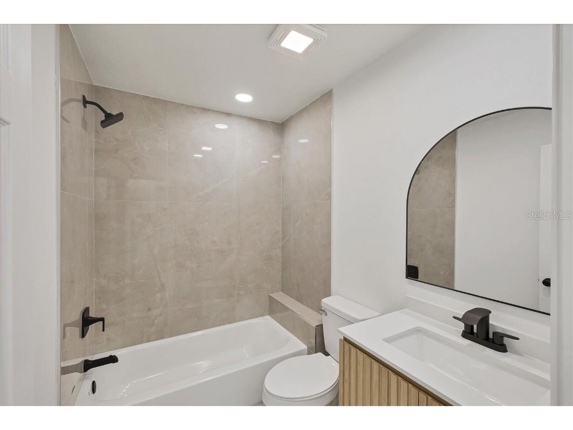 4006 29th Avenue W Bradenton FL 34205 A4670525 image26