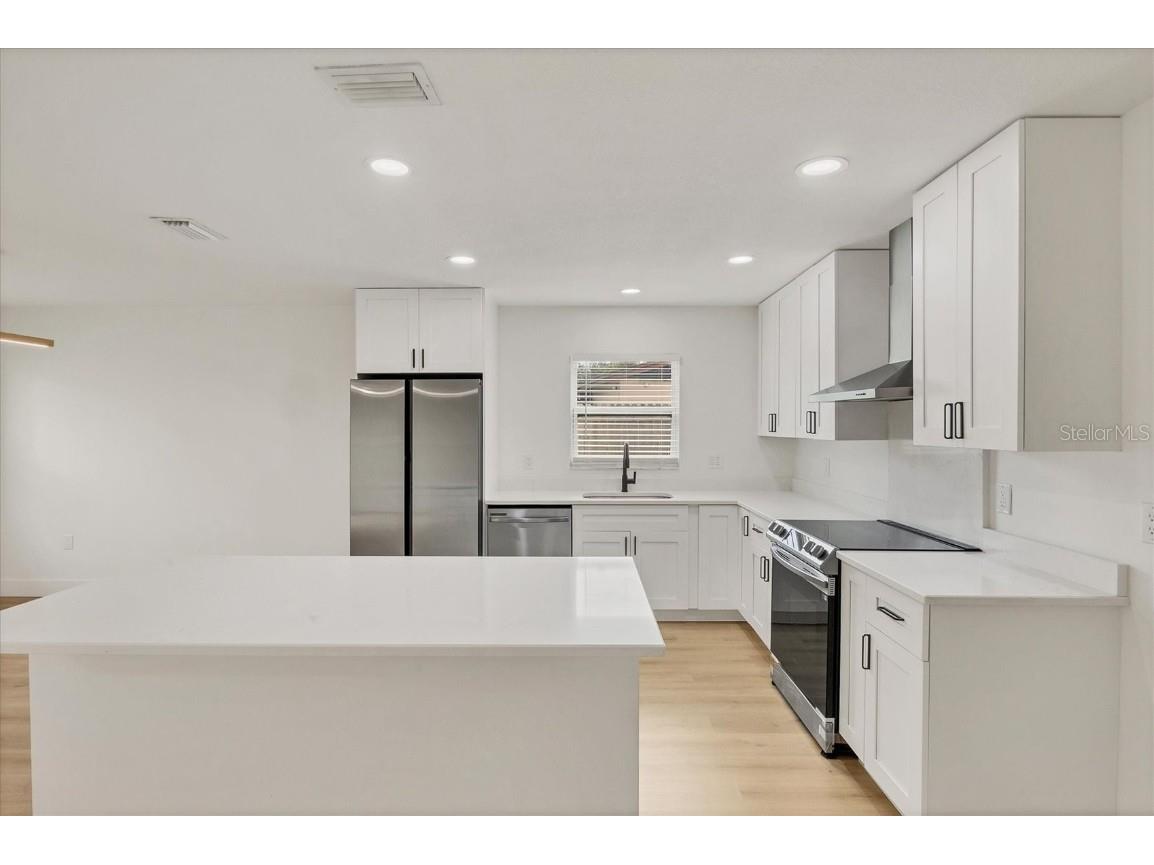 4006 29th Avenue W Bradenton FL 34205 A4670525 image5