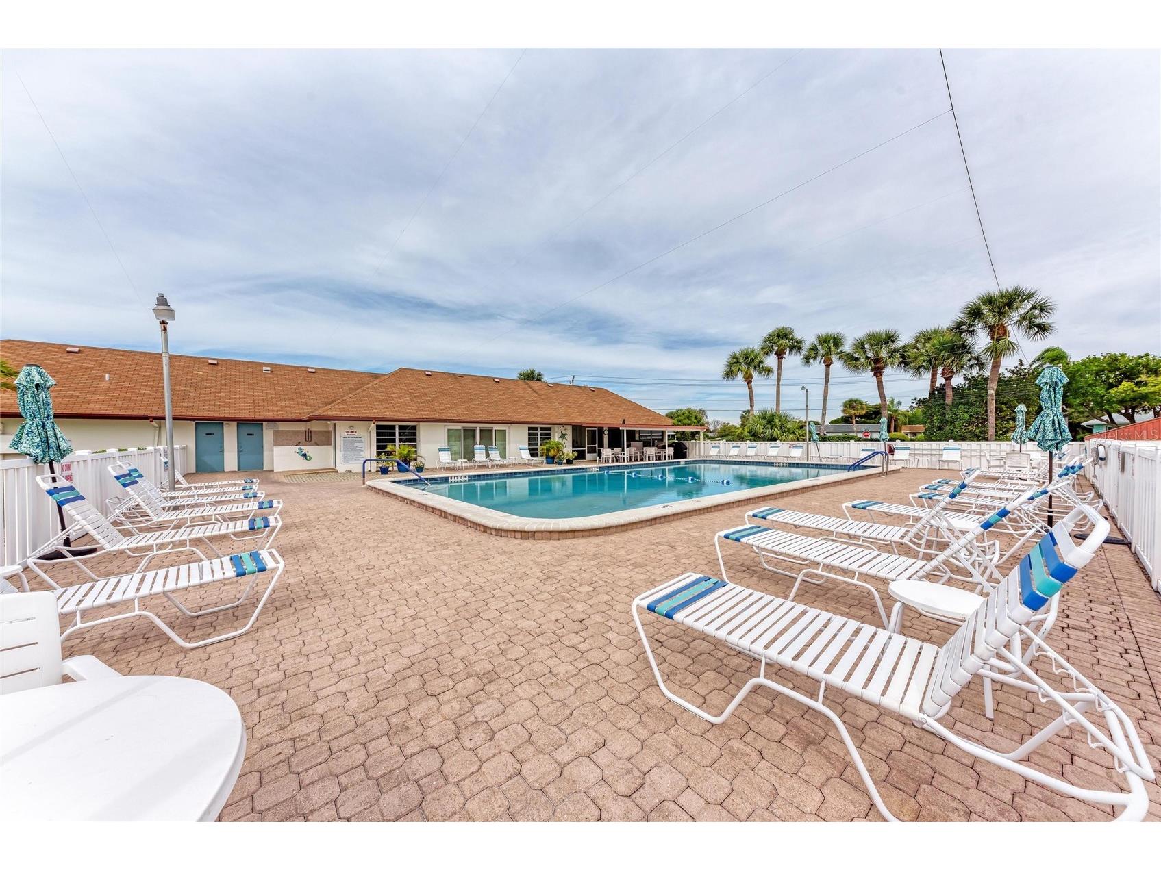4006 36th Avenue Drive W Bradenton FL 34205 A4682794 image36
