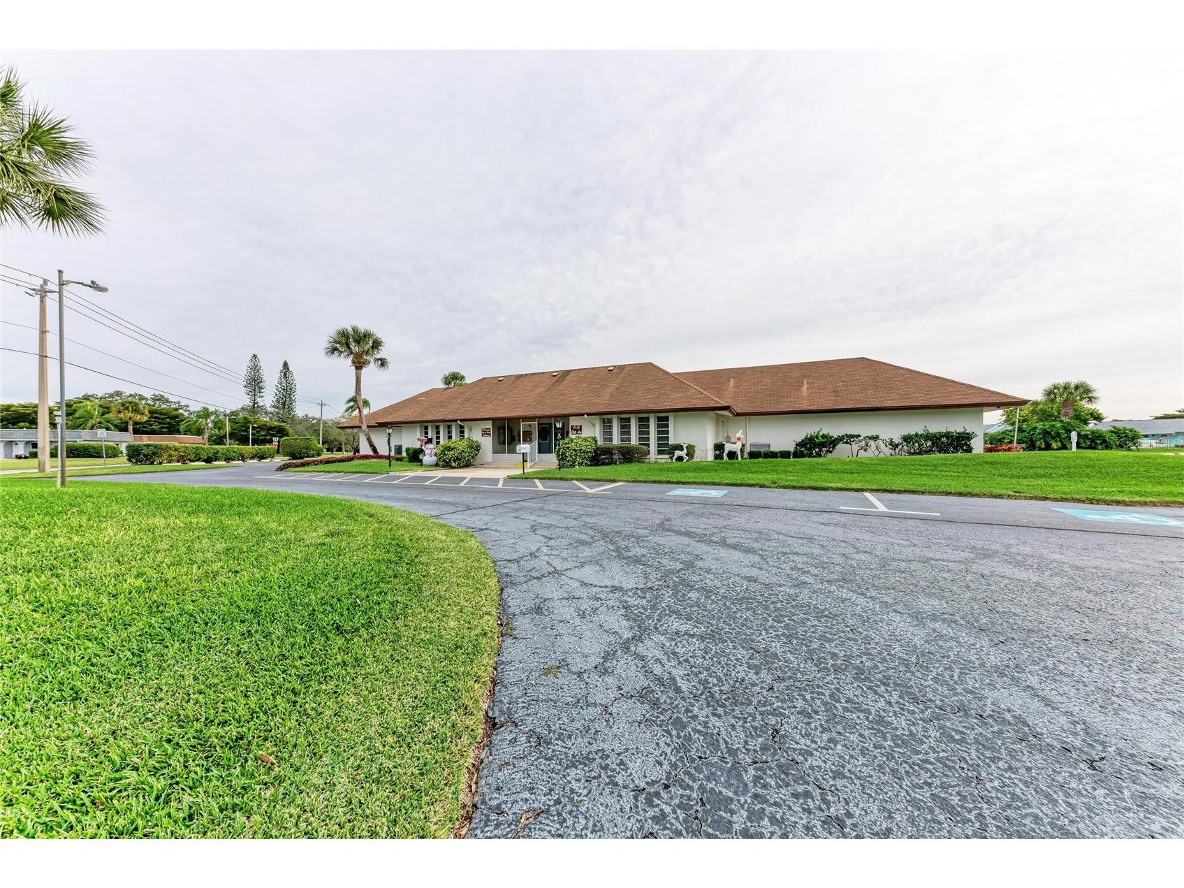 4006 36th Avenue Drive W Bradenton FL 34205 A4682794 image42