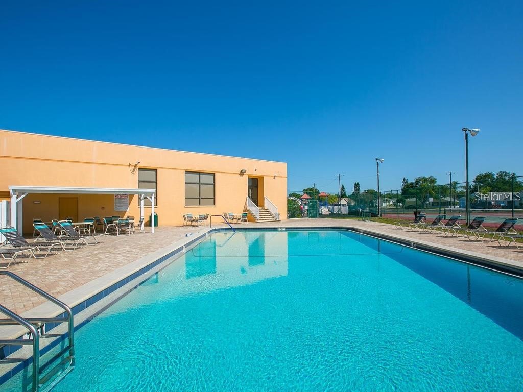 4006 39th Street W Bradenton FL 34205 A4672049 image28