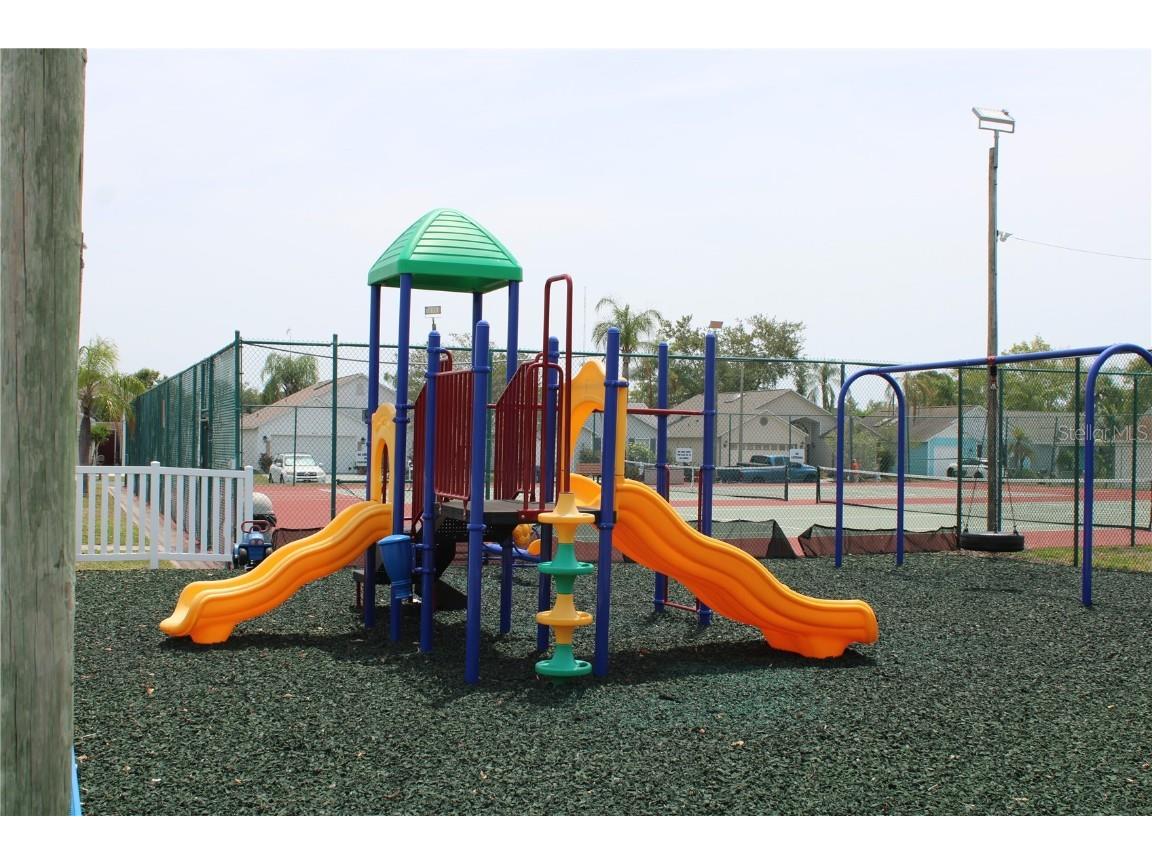 4006 39th Street W Bradenton FL 34205 A4672049 image30