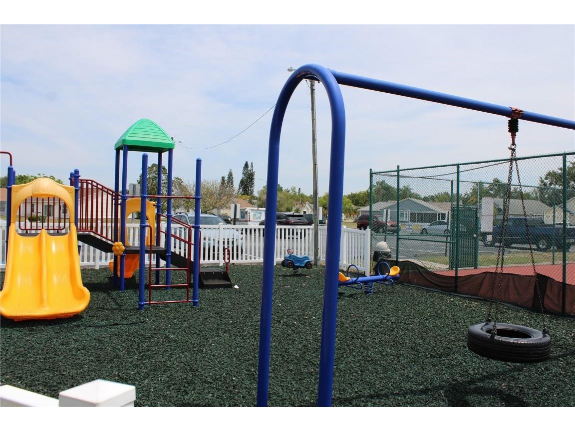 4006 39th Street W Bradenton FL 34205 A4672049 image31