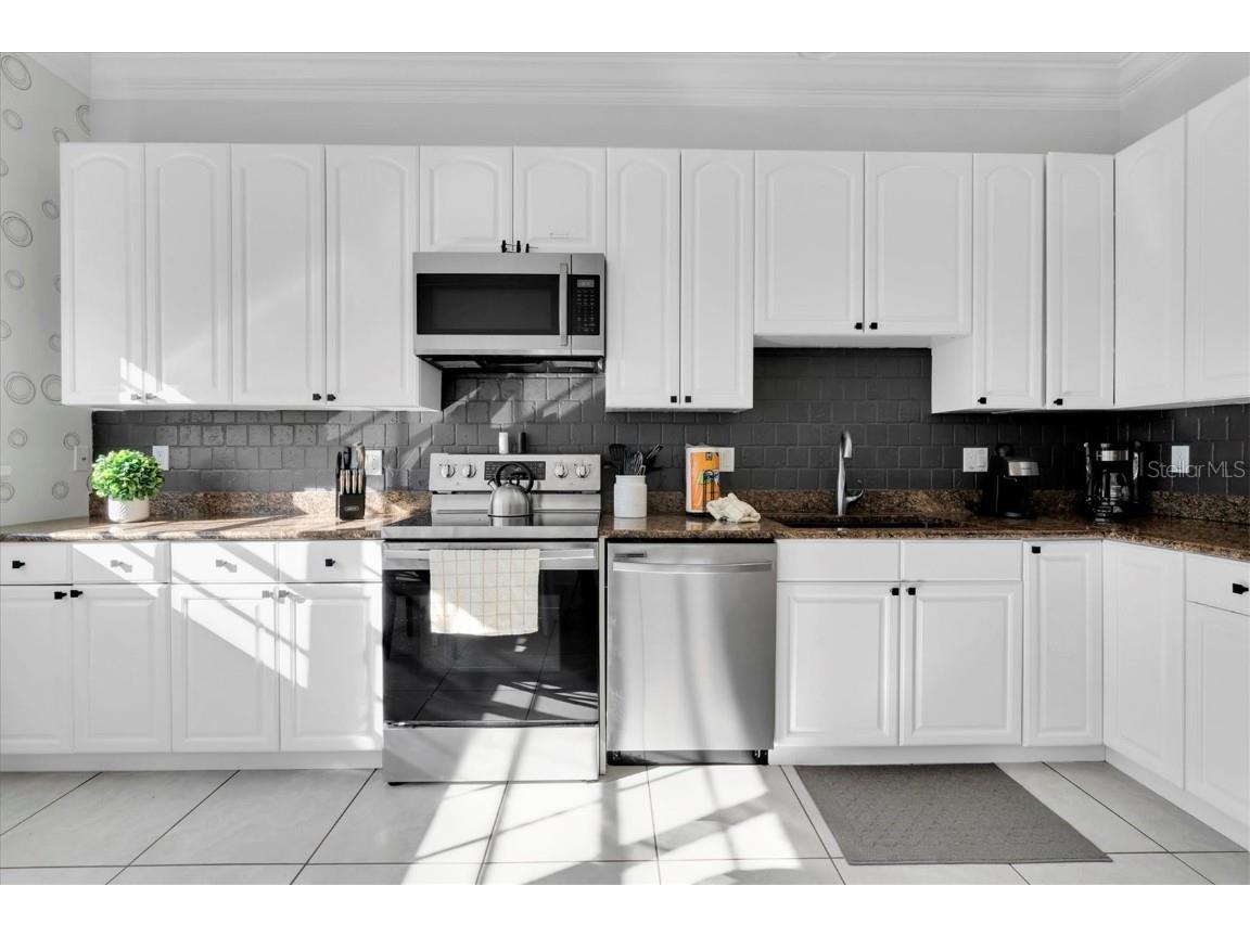 4006 5th Avenue Holmes Beach FL 34217 A4671831 image16