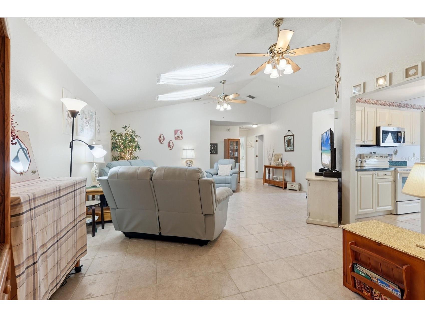 4006 W 37th Street Court W Bradenton FL 34205 A4697867 image11