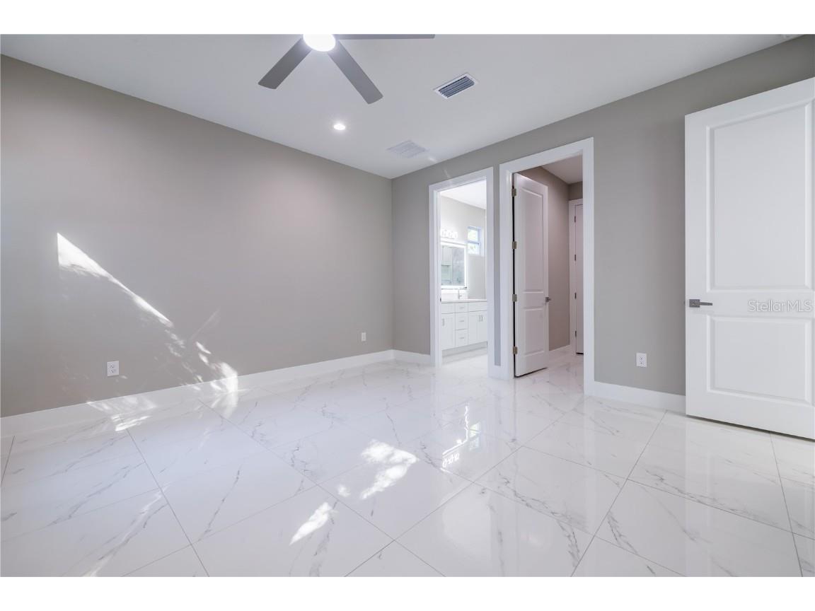 4006 W La Salle Street Tampa FL 33607 TB8445744 image17