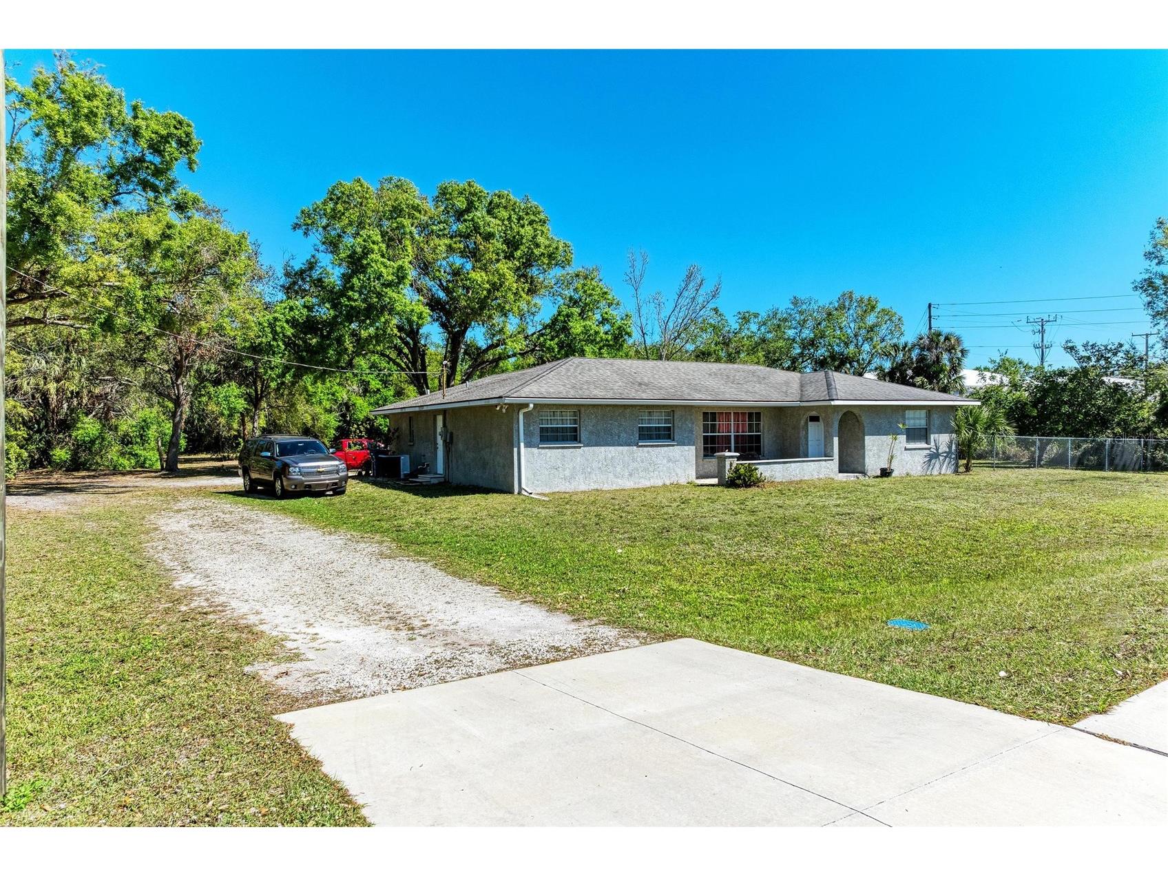 4007 45th Street E Bradenton FL 34208 A4692049 image2