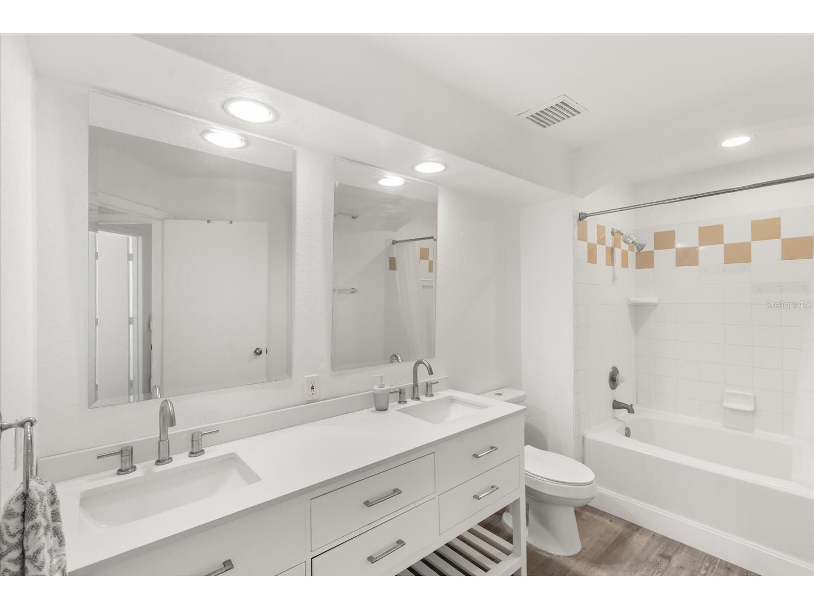 4007 Bangalow Palm Court #4007 Tampa FL 33624 TB8507331 image9