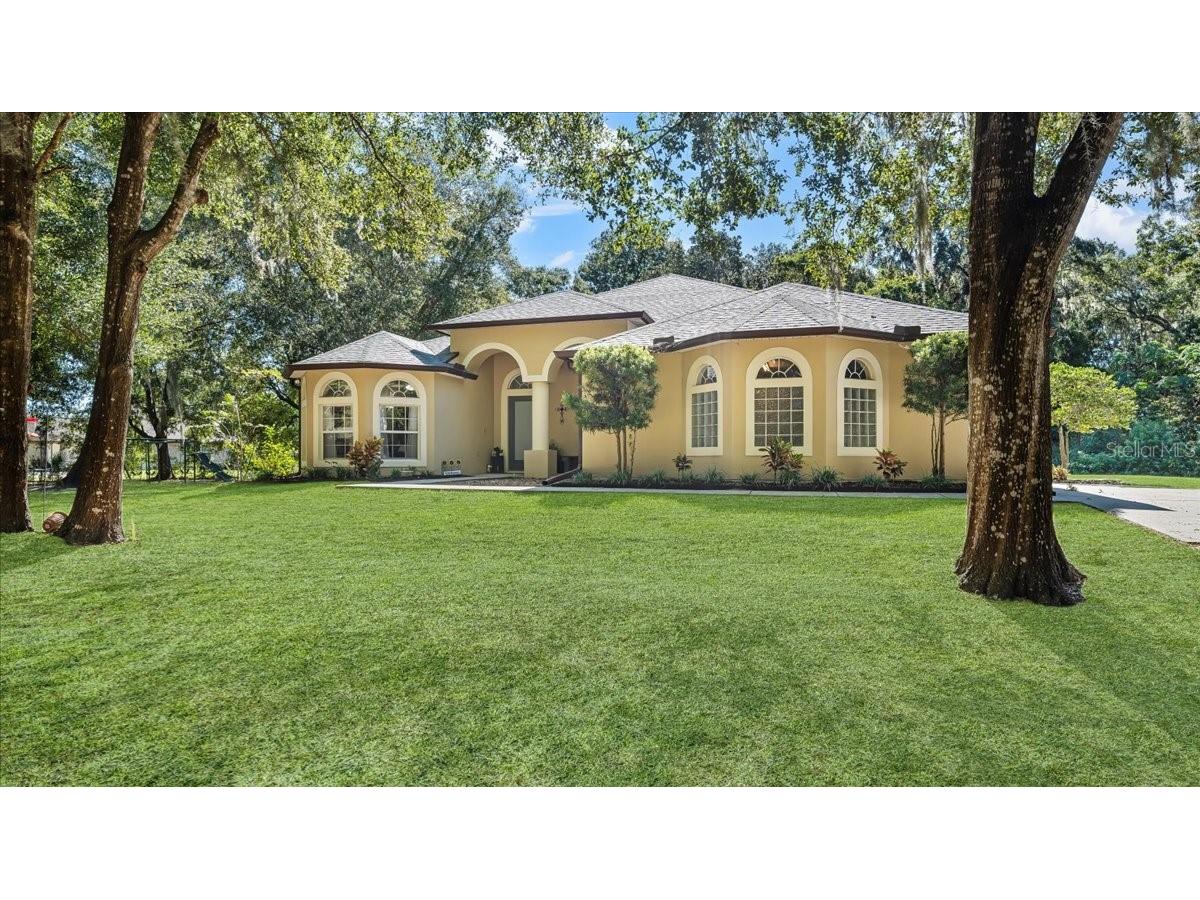 4007 Carlos Lane Mims FL 32754 V4933207 image1