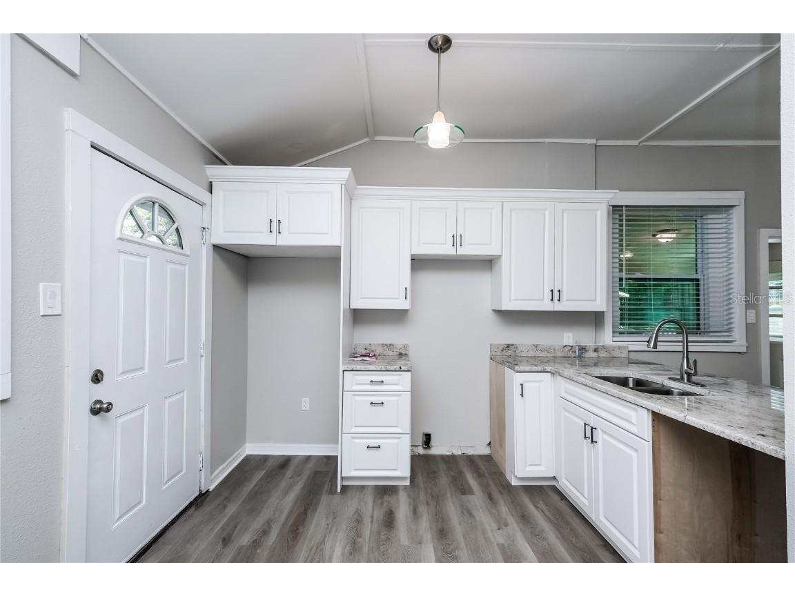 4007 E Osborne Avenue Tampa FL 33610 TB8435848 image6