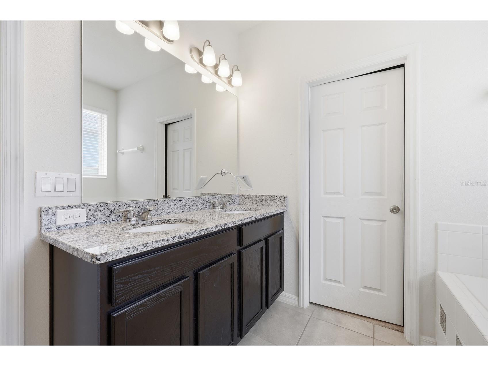 4007 Green Sabal Orlando FL 32824 O6414720 image13