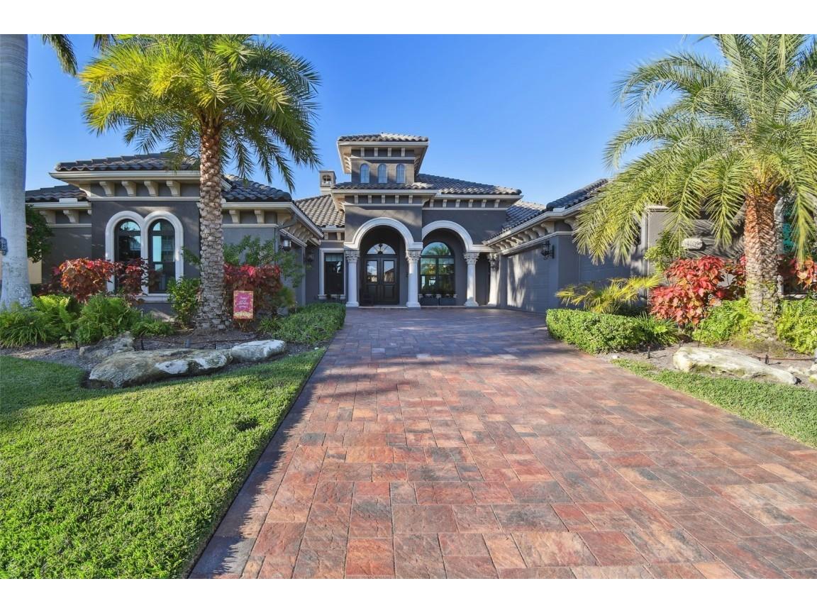 4007 Hawk Island Drive Bradenton FL 34208 - MANATEE RIVER A4590591 image1