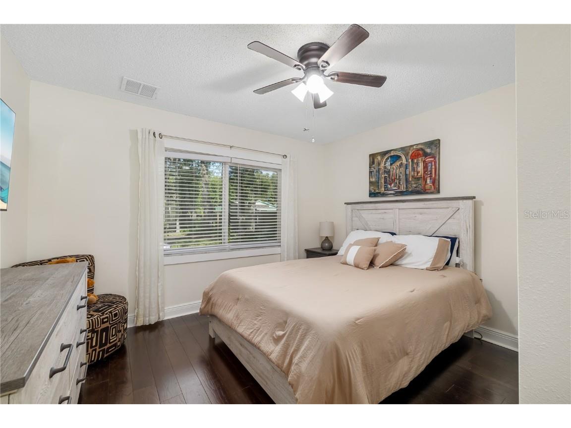 4007 Hudson Lane Tampa FL 33618 A4660508 image10