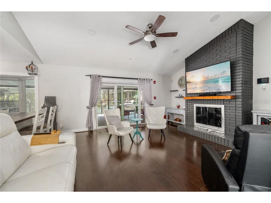 4007 Hudson Lane Tampa FL 33618 A4660508 image32