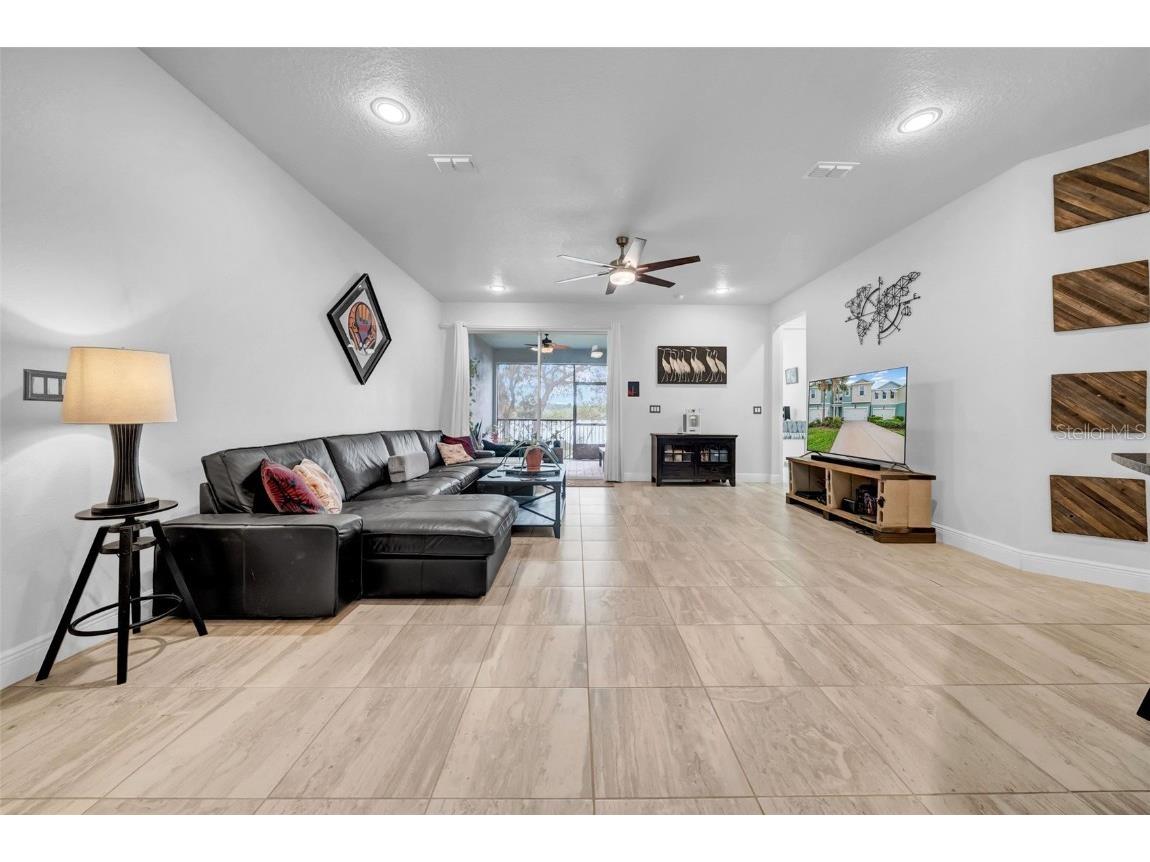 4007 Palm Key Avenue Oldsmar FL 34677 TB8435073 image2