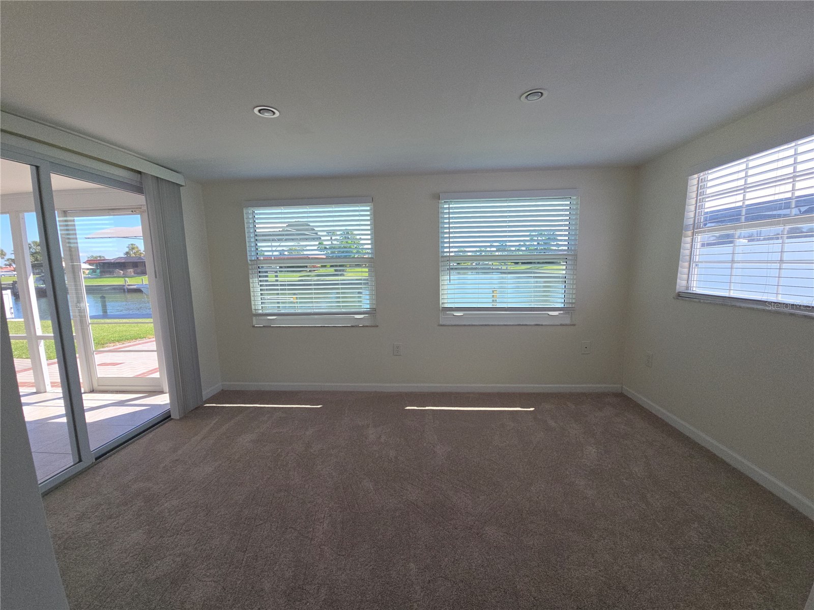 4007 Royal Palm Drive Bradenton FL 34210 - SAN REMO CANAL A4685691 image21