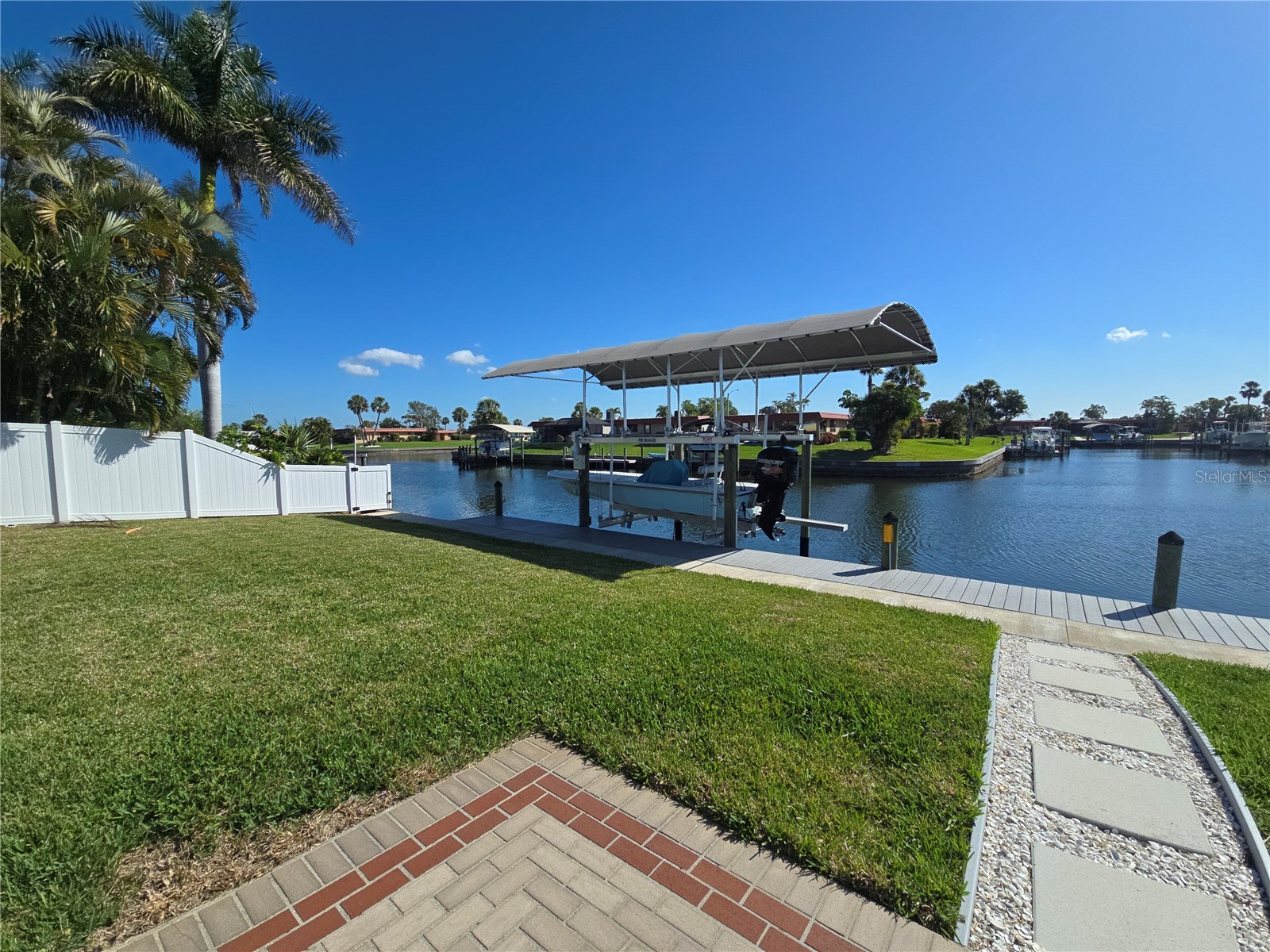 4007 Royal Palm Drive Bradenton FL 34210 - SAN REMO CANAL A4685691 image43