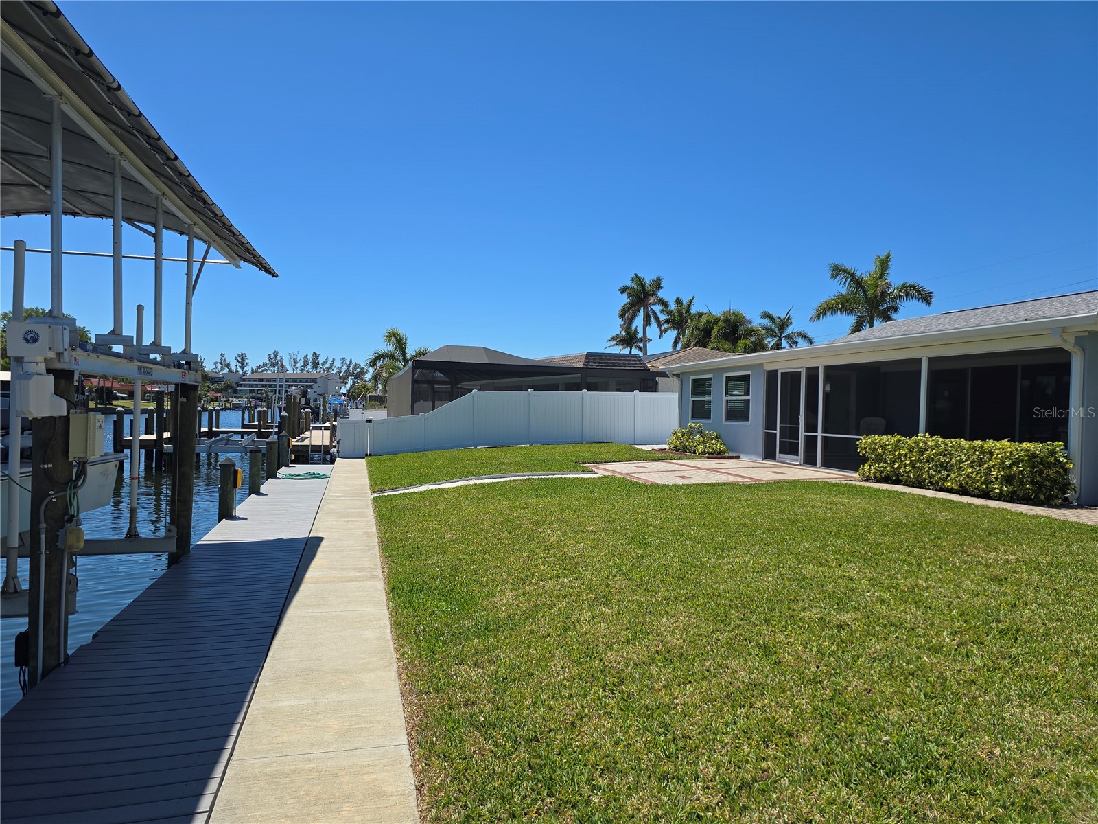 4007 Royal Palm Drive Bradenton FL 34210 - SAN REMO CANAL A4685691 image52