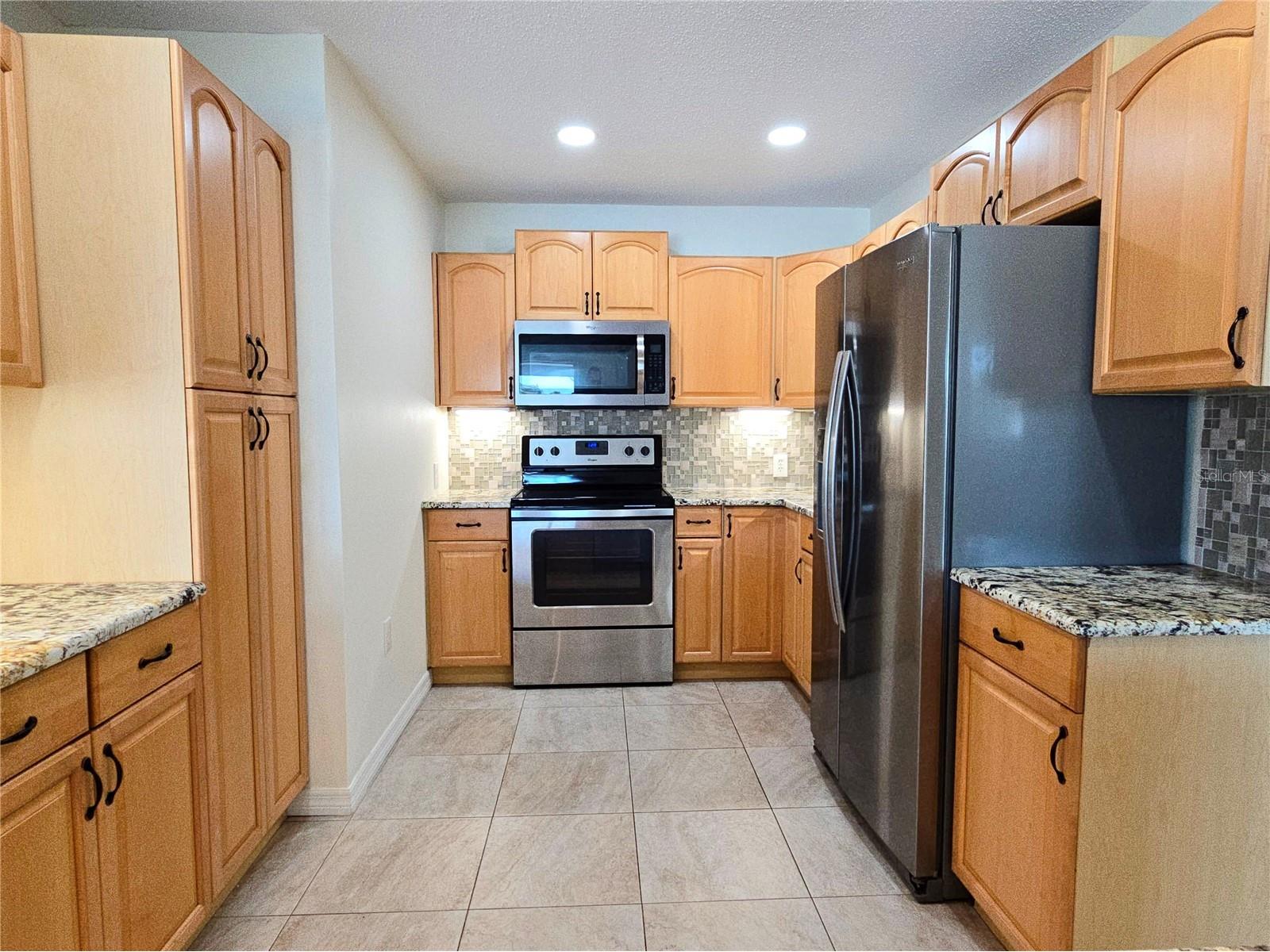 4007 Royal Palm Drive Bradenton FL 34210 - SAN REMO CANAL A4685691 image9
