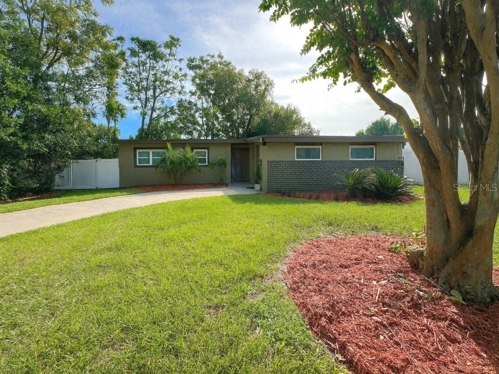 4007 Timber Trail Orlando FL 32808 O6346860 image1