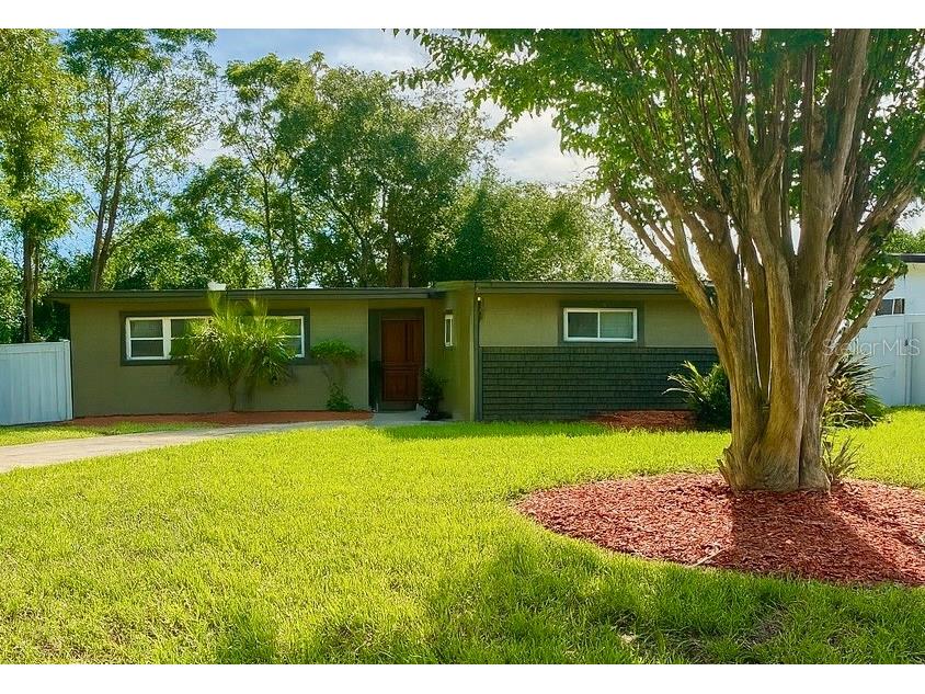 4007 Timber Trail Orlando FL 32808 O6346860 image2