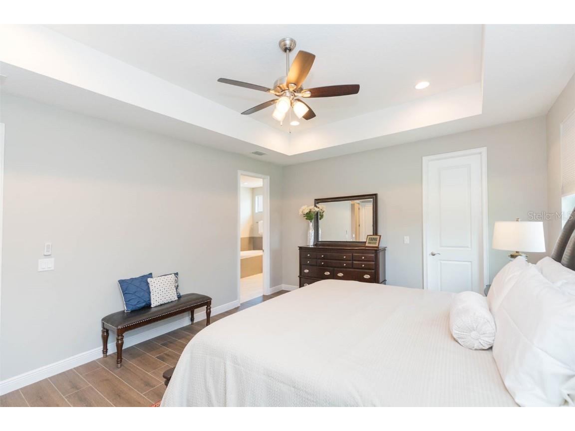 4007 W Gray Street Tampa FL 33609 TB8413494 image16