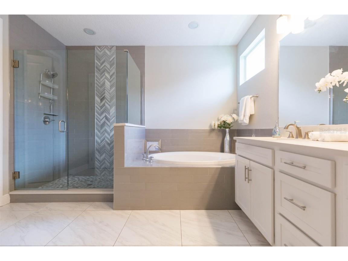 4007 W Gray Street Tampa FL 33609 TB8413494 image18