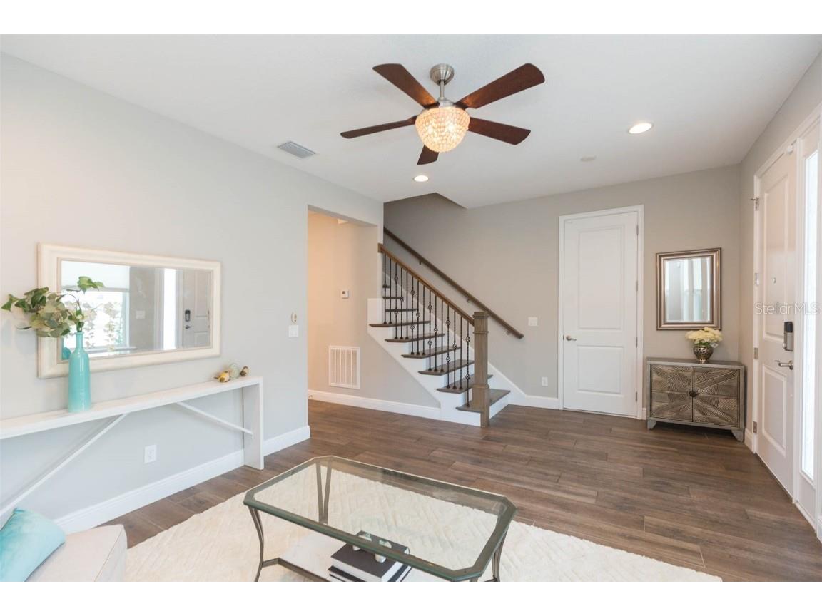 4007 W Gray Street Tampa FL 33609 TB8413494 image3