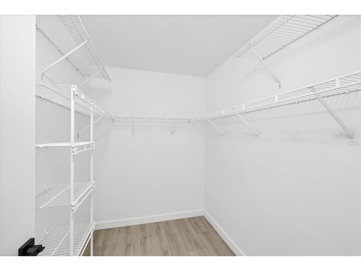 4008 Crockers Lake Boulevard #11 Sarasota FL 34238 A4666434 image17