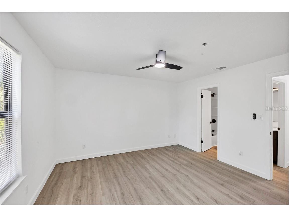 4008 Crockers Lake Boulevard #11 Sarasota FL 34238 A4666434 image21