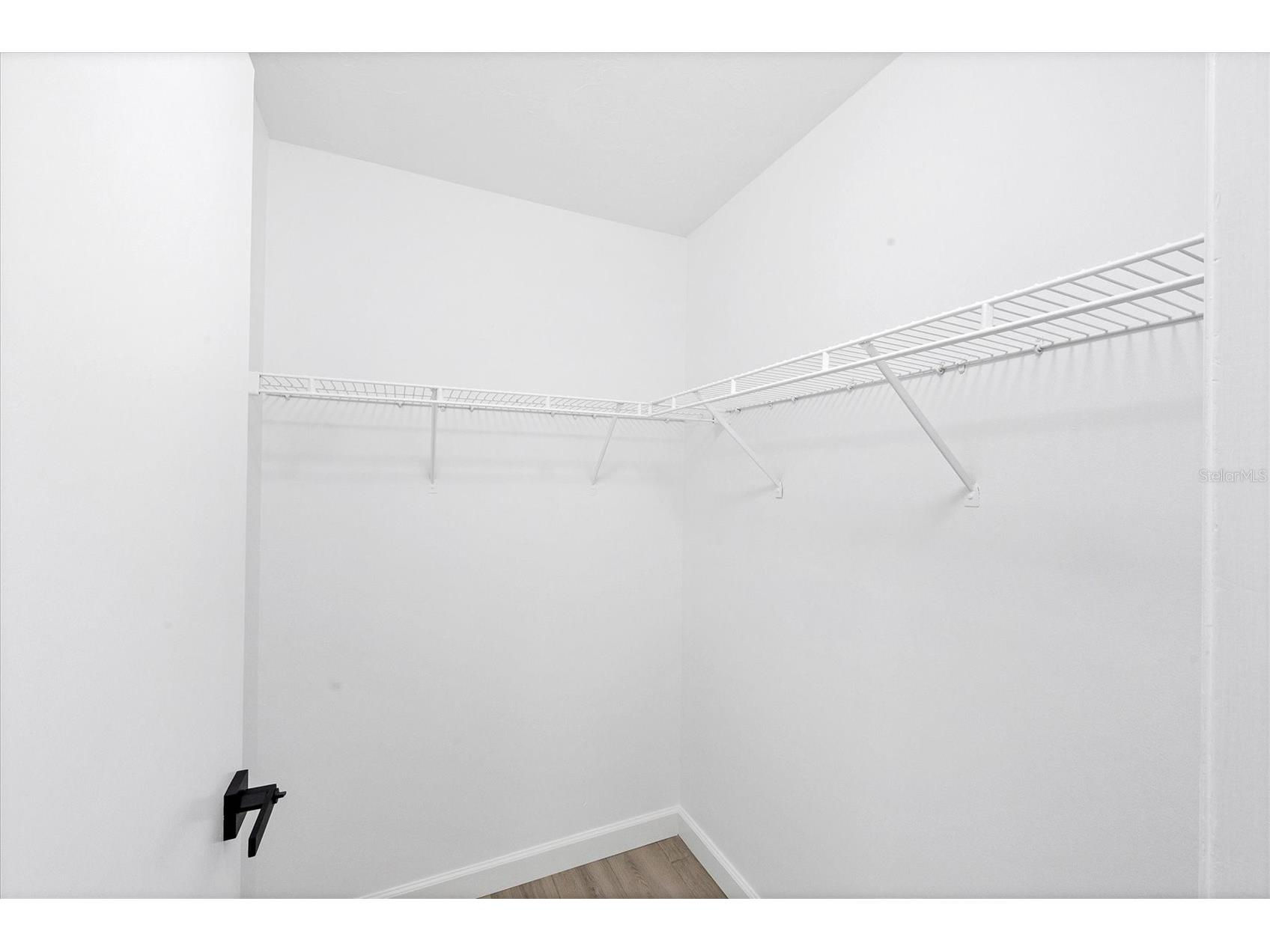 4008 Crockers Lake Boulevard #11 Sarasota FL 34238 A4686347 image28