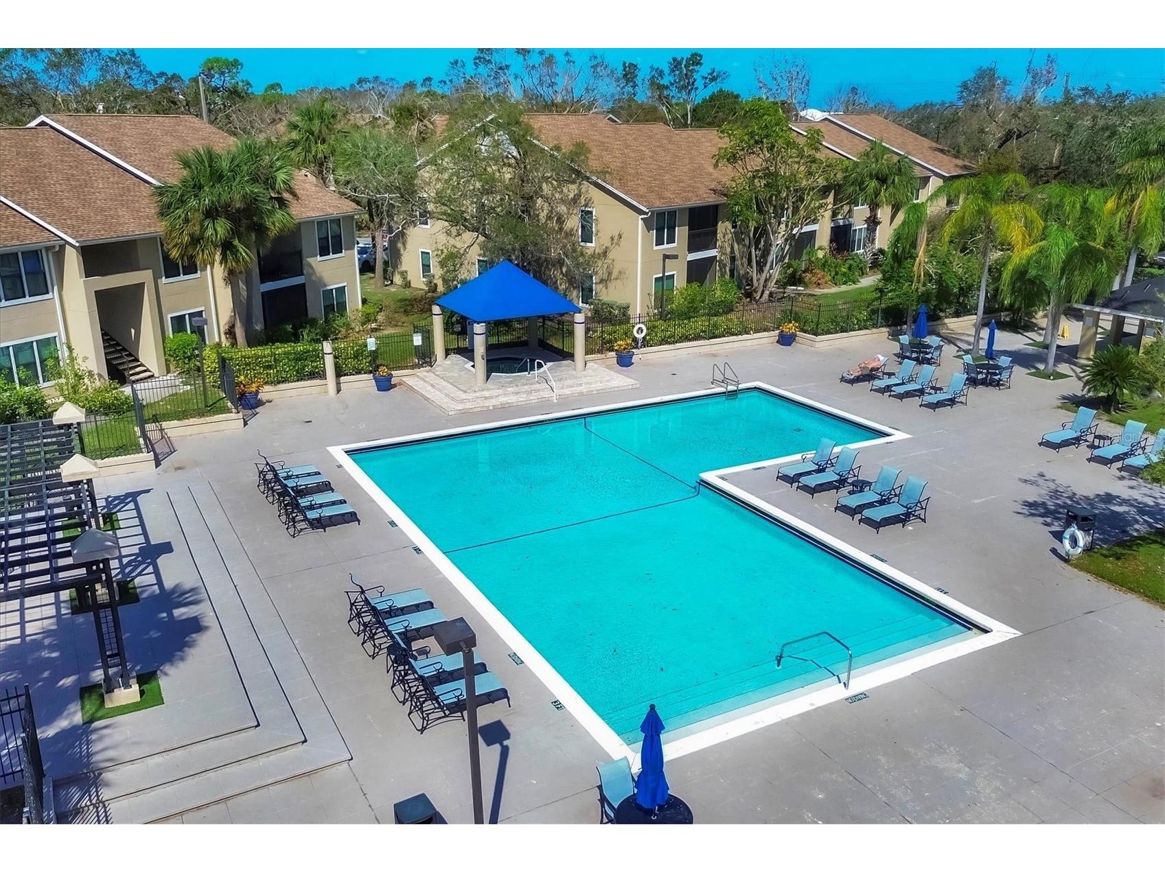 4008 Crockers Lake Boulevard #11 Sarasota FL 34238 A4686347 image35