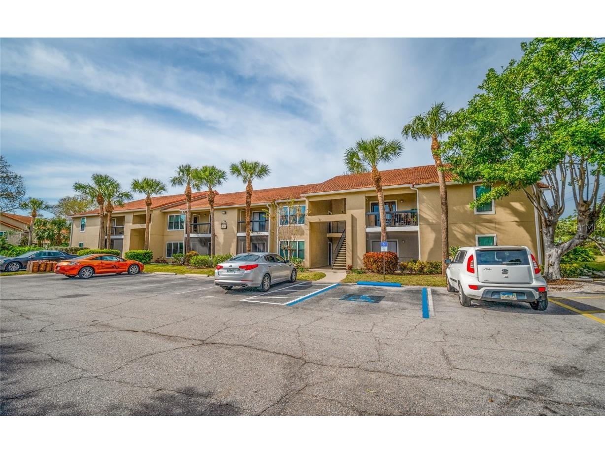 4008 Crockers Lake Boulevard #15 Sarasota FL 34238 N6124667 image1