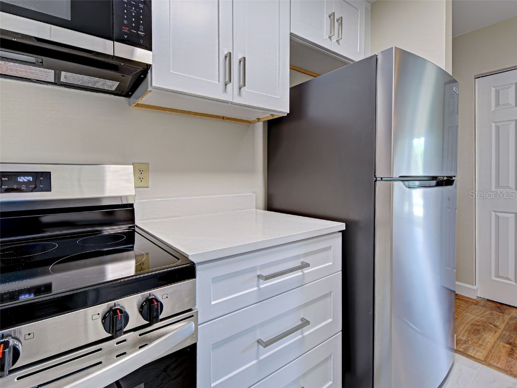 4008 Crockers Lake Boulevard #22 Sarasota FL 34238 A4659699 image19