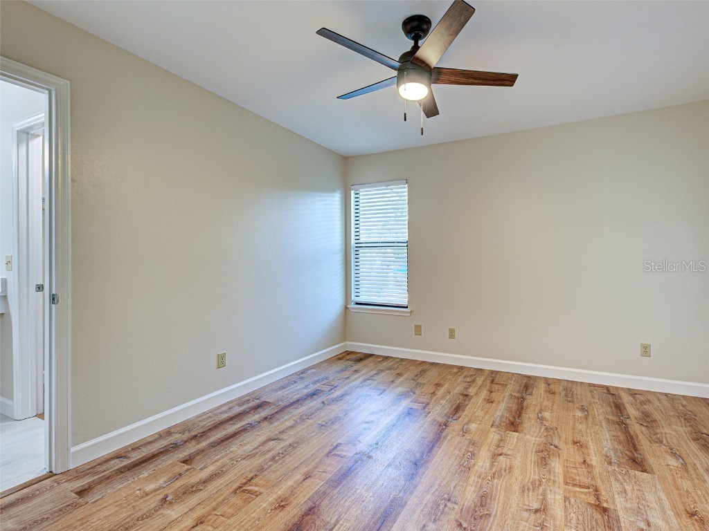 4008 Crockers Lake Boulevard #22 Sarasota FL 34238 A4659699 image22