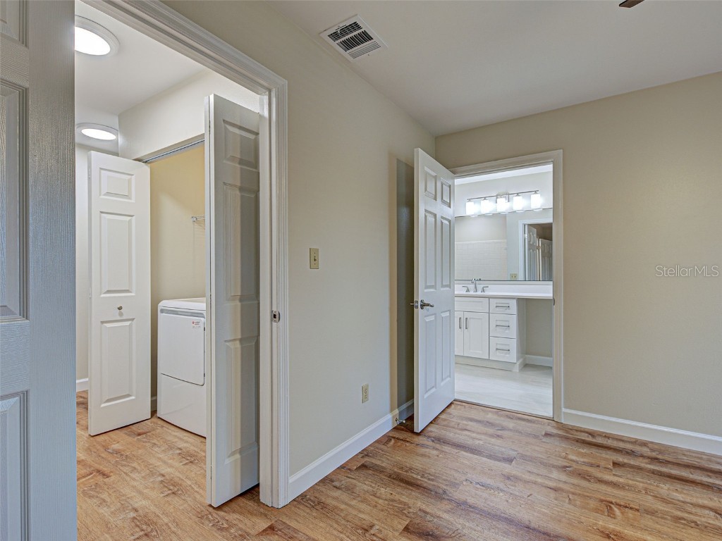 4008 Crockers Lake Boulevard #22 Sarasota FL 34238 A4659699 image25