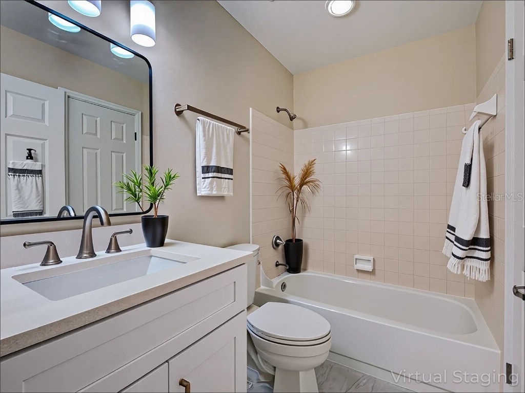 4008 Crockers Lake Boulevard #22 Sarasota FL 34238 A4659699 image39