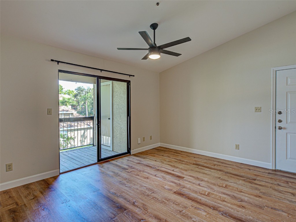 4008 Crockers Lake Boulevard #22 Sarasota FL 34238 A4659699 image6