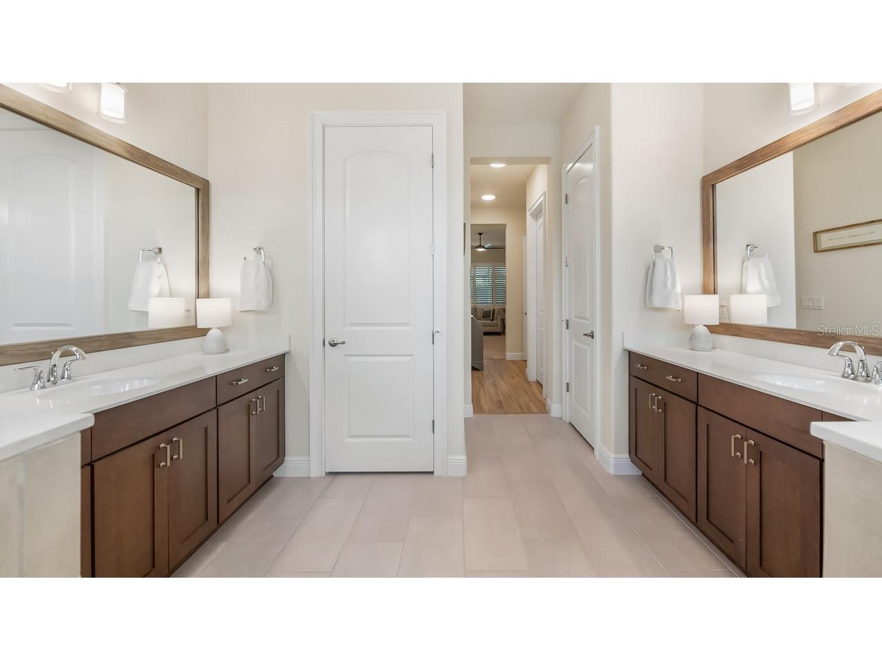 4008 Pinnacle Place Court Lady Lake FL 32159 - LAKE GRIFFIN G5114118 image25
