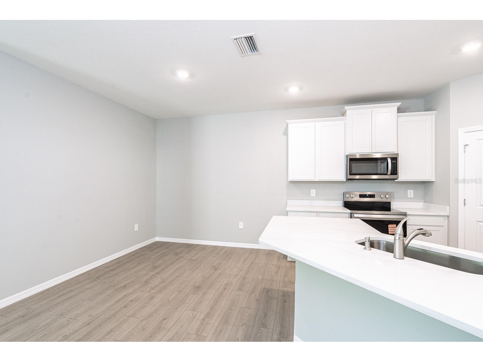4008 Westwood Fields Loop Plant City FL 33565 TB8511068 image13